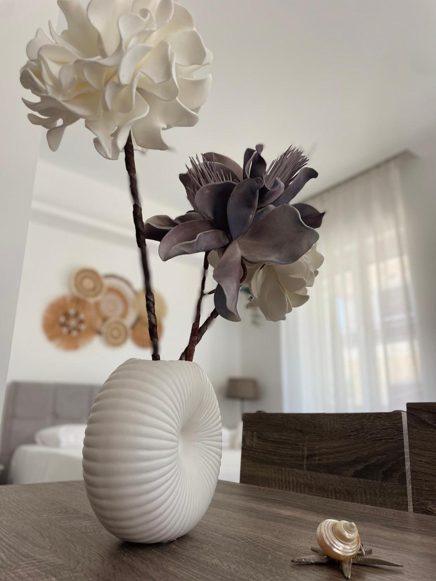 Kyma Luxury Suite Kiáton Eksteriør bilde